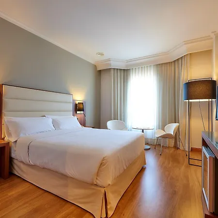 Galeones Affiliated By Melia מלון 4*