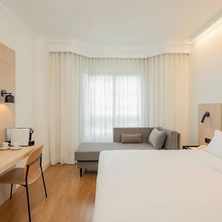 Galeones Affiliated By Melia מלון