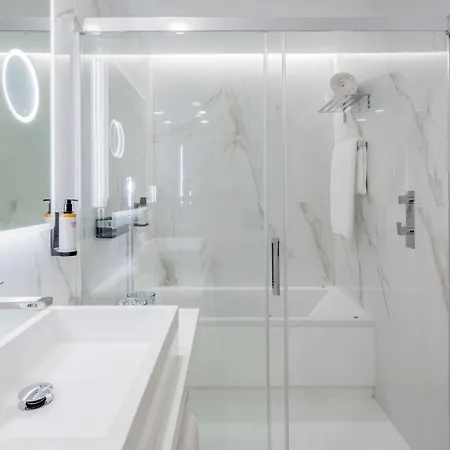 Galeones Affiliated By Melia מלון