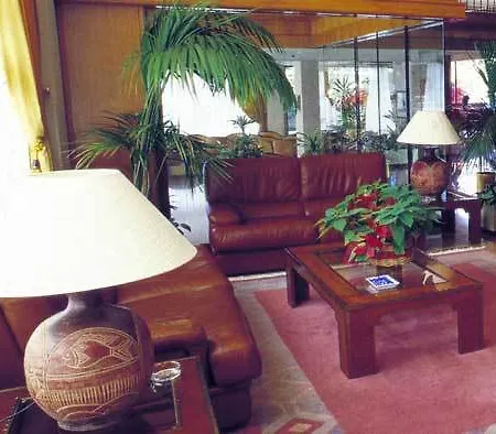 Galeones, Affiliated By Melia
