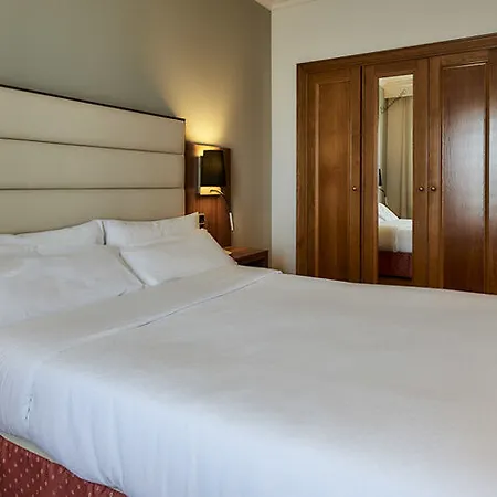 Galeones Affiliated By Melia 4* ויגו