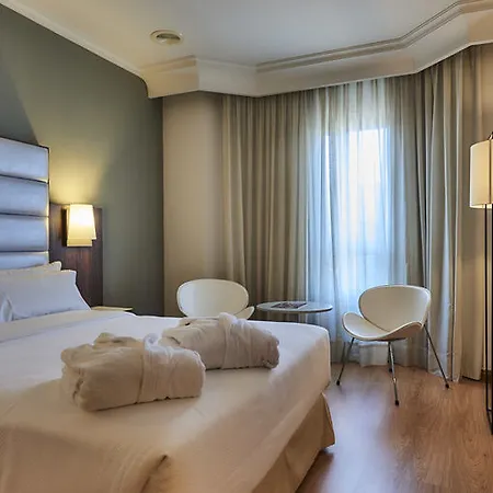 Galeones Affiliated By Melia Отель Виго