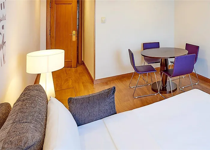 Galeones Affiliated By Melia Vigo